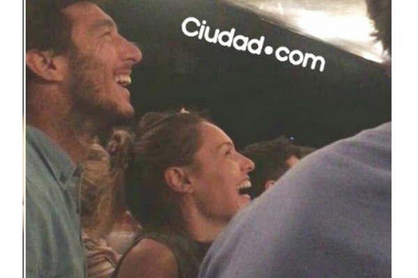 Pampita y Pico juntos  