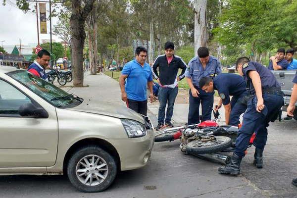 Sufrioacute fractura en su pierna y fue derivada al Regional