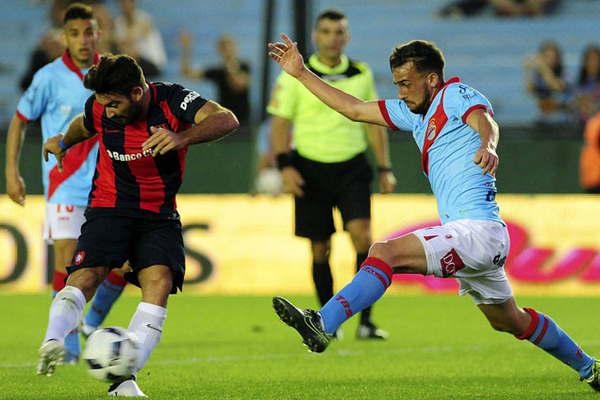 El mejor jugador de  San Lorenzo es Ortigoza 