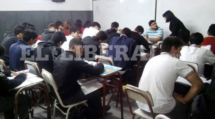 Un milloacuten y medio de alumnos participan de la evaluacioacuten Aprender