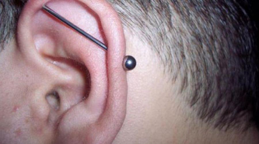 Alerta- un menor de 14 antildeos fallecioacute por colocarse un piercing