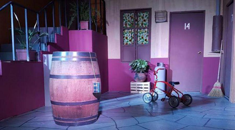 Un tucumano hizo una reacuteplica exacta de la vecindad del Chavo