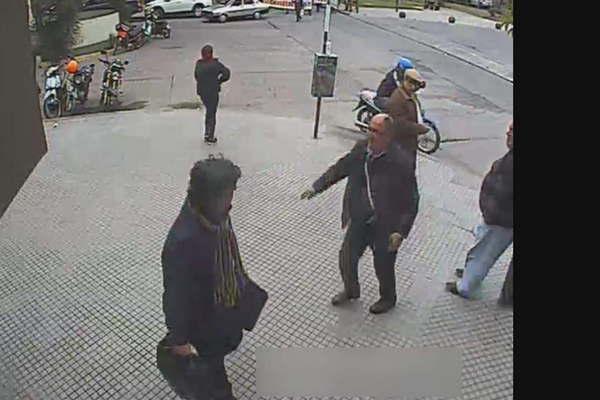 Sortean tribunal que definiraacute la libertad o no de exjueces