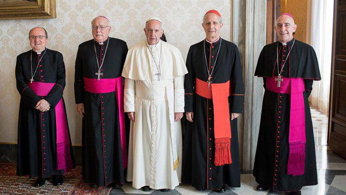 La Iglesia celebroacute el diaacutelogo entre el Gobierno la CGT y los empresarios