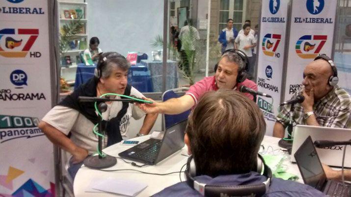 Cientos de personas visitan el stand de EL LIBERAL en la Feria del Libro