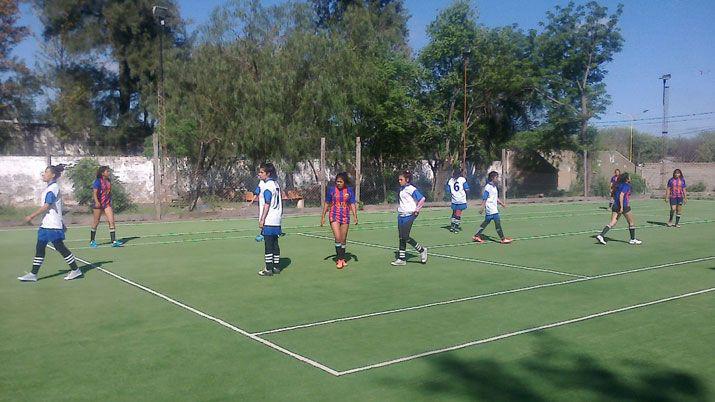 Con maacutes de 720 participantes iniciaron las olimpiadas del Chaco Santiaguentildeo