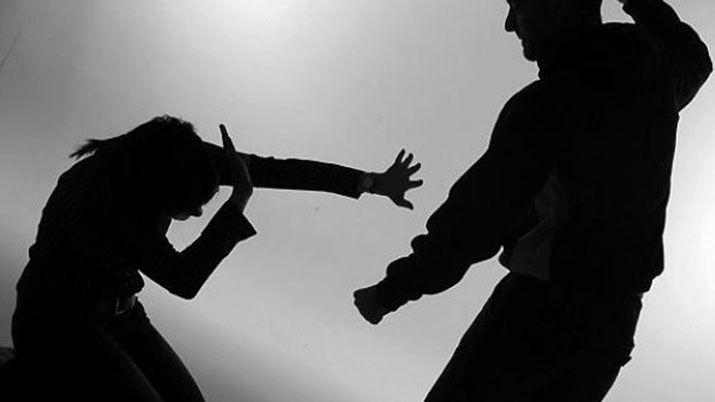 Detenido tras agredir fiacutesicamente a su pareja embarazada