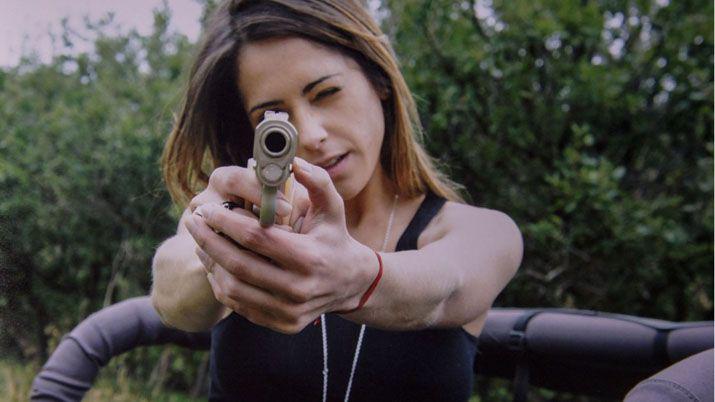 Todas las poleacutemicas fotos de Vacucci y Garfunkel de caceriacutea