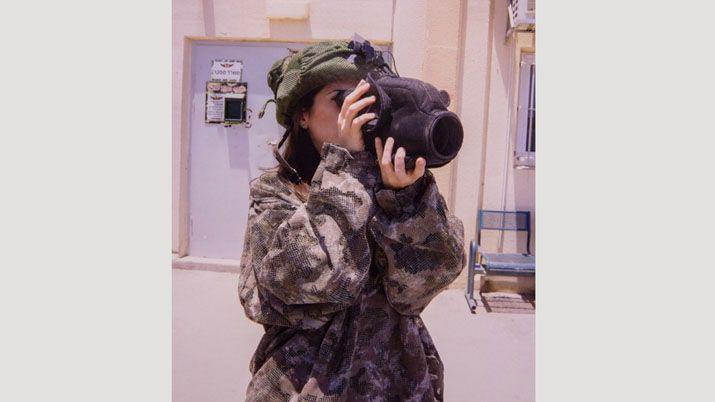 Todas las poleacutemicas fotos de Vacucci y Garfunkel de caceriacutea