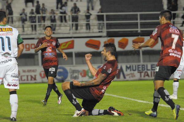 Al Ferro le sobroacute un tiempo para vencer con autoridad al Torito