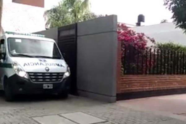 Reo de Alcaidiacutea se abrioacute el estoacutemago y quedoacute con sus viacutesceras afuera