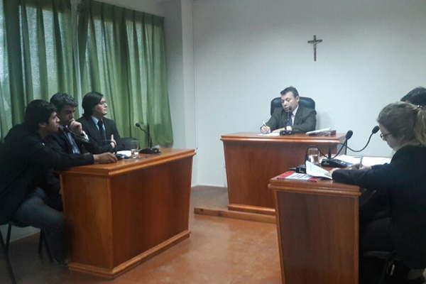 Hijo del concejal preso por arrebato realizaraacute trabajos comunitarios