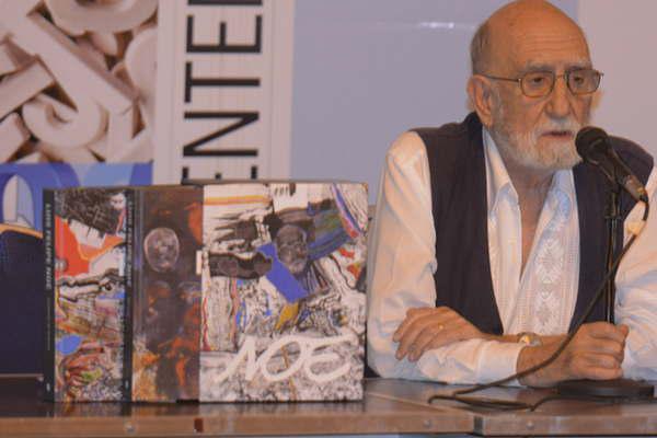 Luis Felipe Yuyo Noeacute dio a conocer sus obras