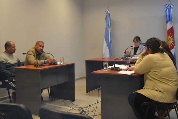 Un profesor hot entre la proacuterroga de la prisioacuten preventiva y la libertad