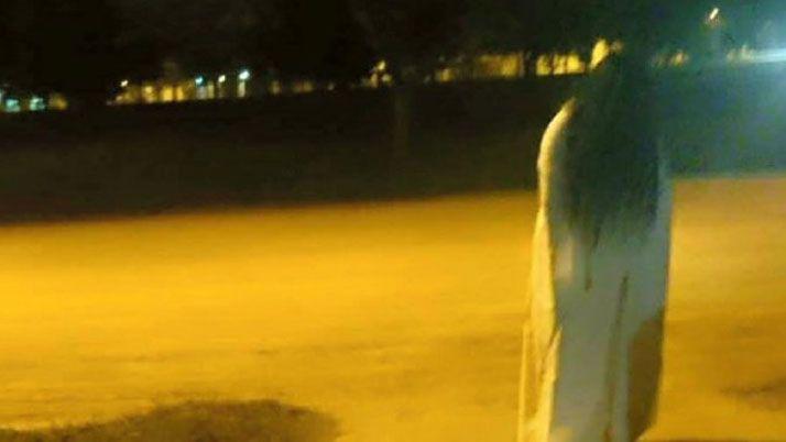 Terror por la aparicioacuten de La Llorona en una plaza