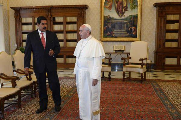 El Papa y Maduro hablaron sobre la crisis venezolana
