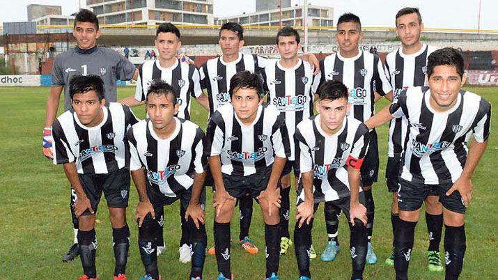 Central Coacuterdoba probaraacute jugadores para Inferiores