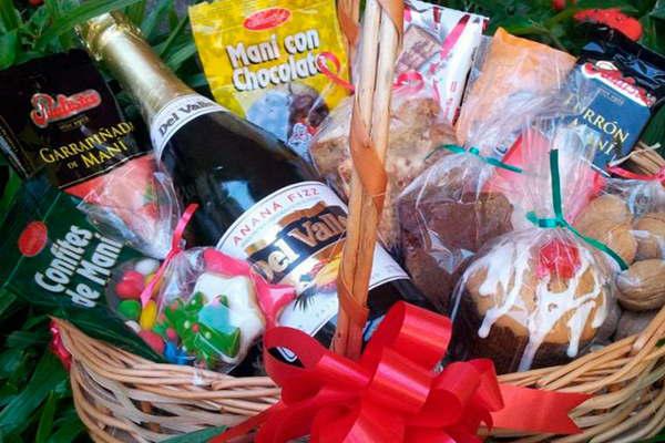 Preveacuten que habraacute una  canasta navidentildea en los suacuteper locales a precios moacutedicos 