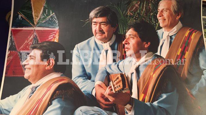 Memorable- Las mejores fotos de Los Manseros con Leocadio Torres