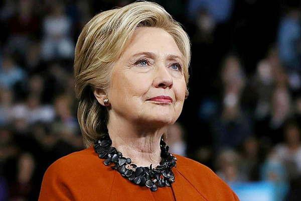 El FBI reabrioacute la investigacioacuten sobre los correos electroacutenicos privados de Hillary Clinton