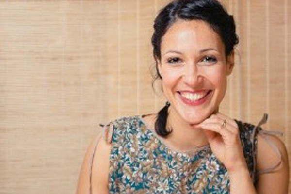 Cocina griega llega a la tele de la mano de Mariacutea Zannia 