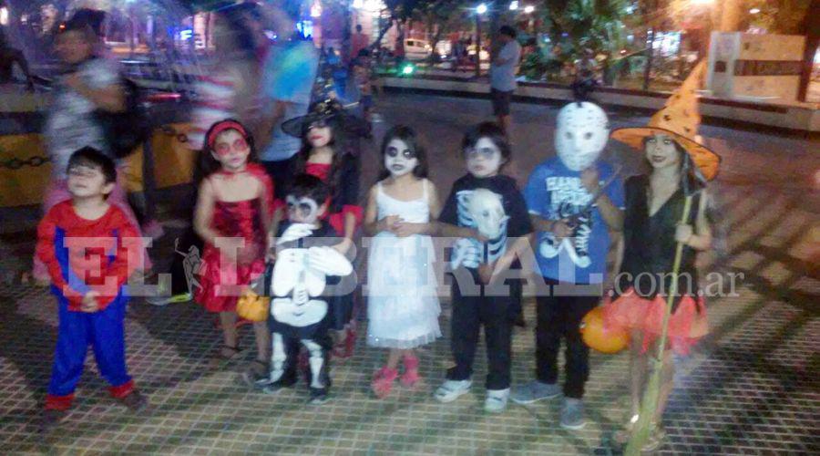Tambieacuten en Santiago- Queacute se festeja en Halloween