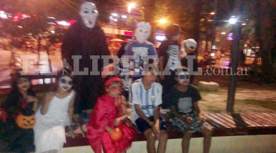 Tambieacuten en Santiago- Queacute se festeja en Halloween