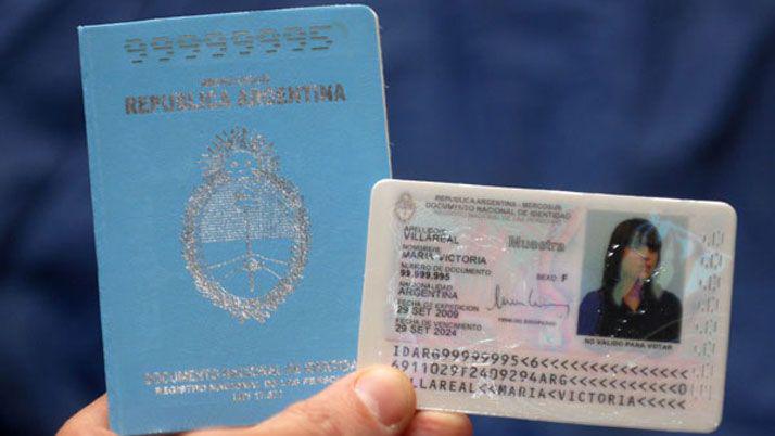 Desde mantildeana ya no se podraacute viajar al exterior con el DNI libreta