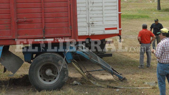 Peón rural cayó de un acoplado