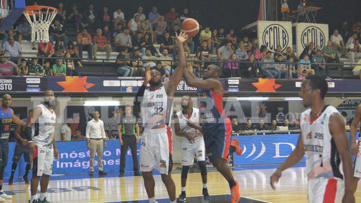 Venezonalos y brasileños jugaron  en La Banda