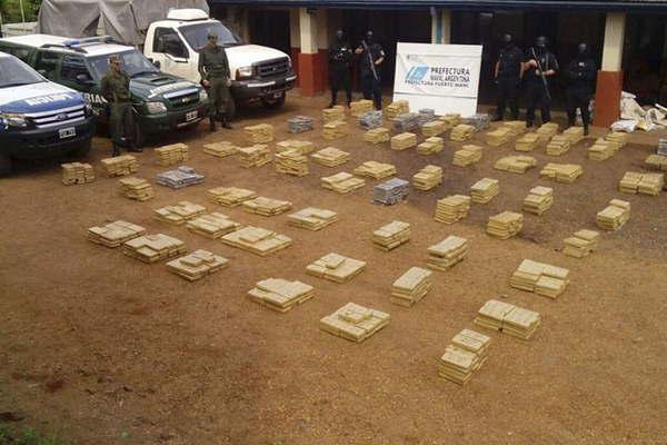 Incautaron 3500 kilogramos de marihuana en dos procedimientos