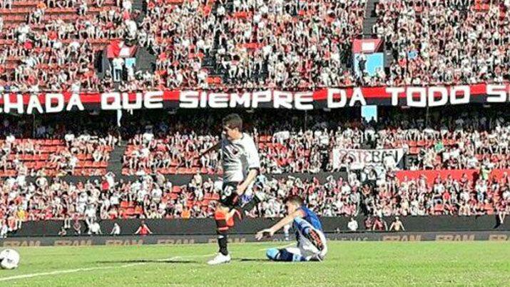 Coloacuten superoacute a Arsenal en Santa Fe