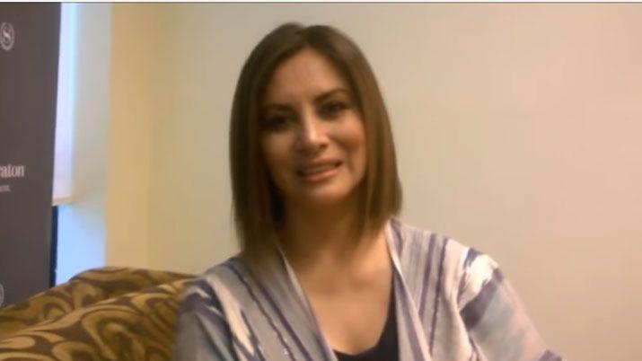 Miraacute el saludo de Myriam Hernaacutendez