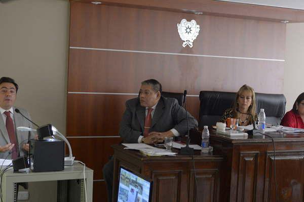 Salto habriacutea desmayado a Pamela con una trompada en la boca