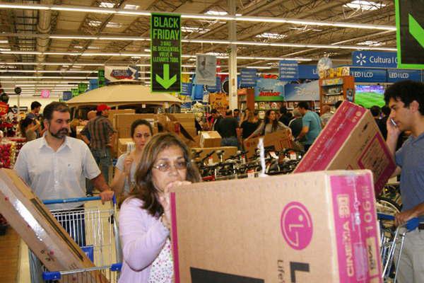 El Black Friday y Cyber Monday reunieron a maacutes de 34000 consumidores santiaguentildeos
