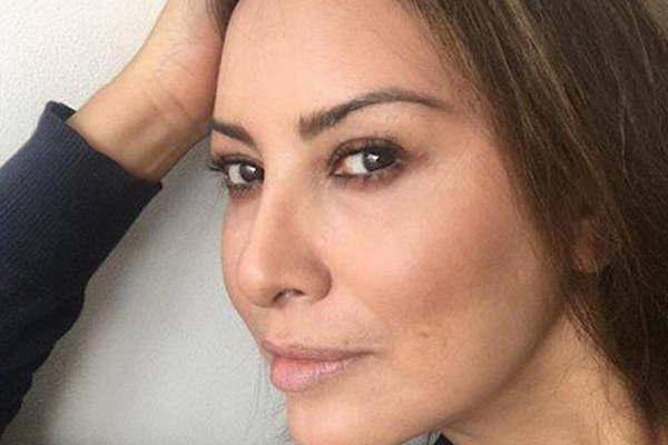 Myriam Hernaacutendez dijo que cantarle al amor le ha permitido ser ella misma