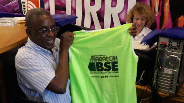 El Padre Koffi Gilbert participaraacute del Maratoacuten de EL LIBERAL