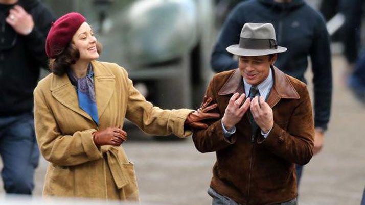 Brad Pitt rompioacute el silencio acompantildeado por Marion Cotillard