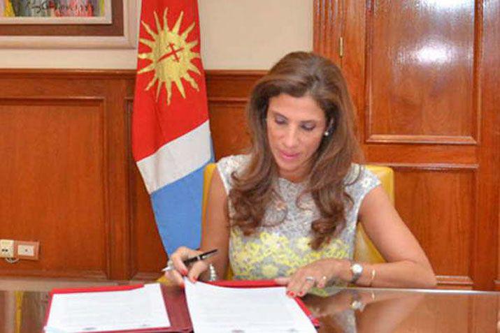 Claudia de Zamora recibiraacute una distincioacuten en Espantildea