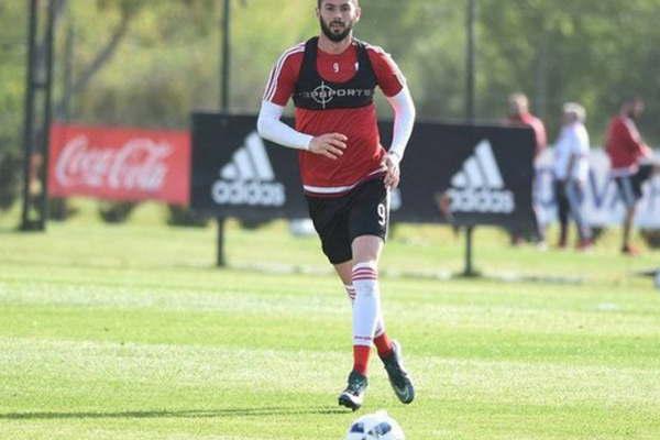 Gallardo aprovecharaacute el amistoso ante Olimpia