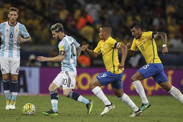 Leo Messi- Hay que  cambiar esta situacioacuten 