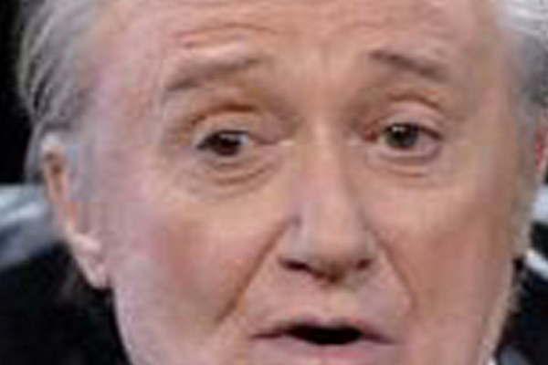 Murioacute Robert Vaughn Napoleon Solo en Agente de Cipol