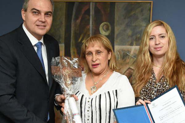 Declaran de intereacutes provincial legislativo cultural y deportivo al Maratoacuten de EL LIBERAL