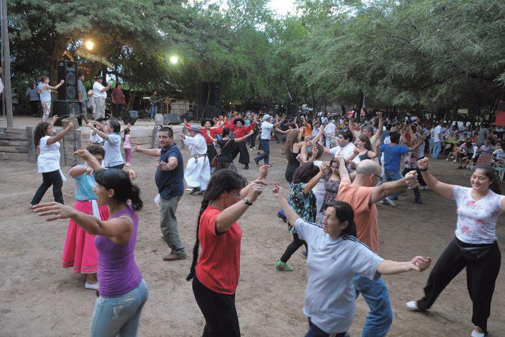 La secreta magia del patio santiaguentildeo