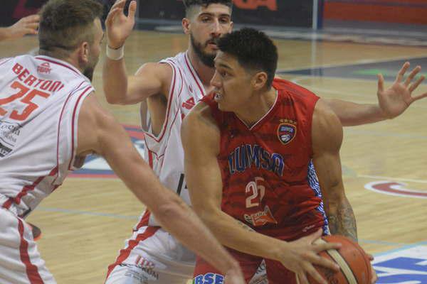 Lucas Martiacutenez sin pena ni gloria