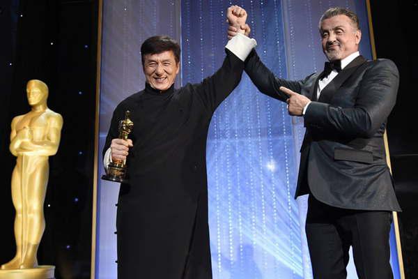 El actor Jackie Chan recibioacute en  Los Aacutengeles un Oscar Honoriacutefico 