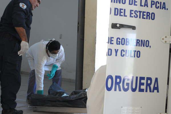 Fallecioacute una adolescente que derrapoacute frente a una cancha