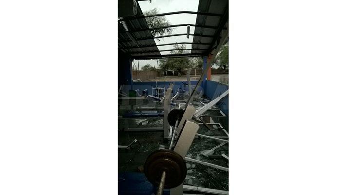 Las imaacutegenes del desastre que causoacute la tormenta en Antildeatuya