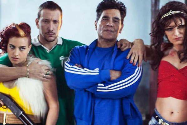 Nafta Suacuteper llega hoy a la TV internacional  