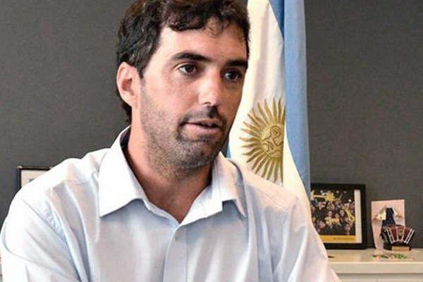 Firmaron convenio para agilizar procesos por la Reparacioacuten Histoacuterica